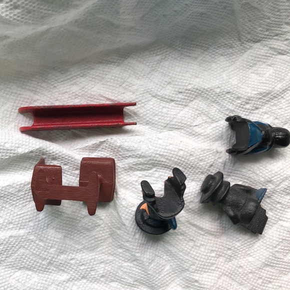 Cast Iron Figurines 5 Pieces - Picture 3 of 8